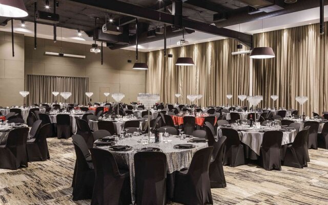 Mercure Gladstone