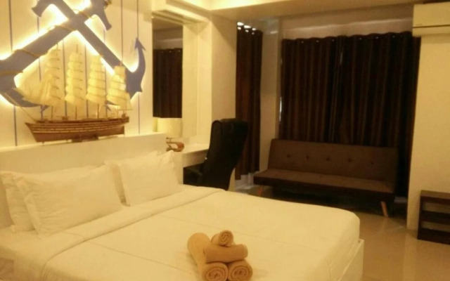 2 Feel Bed Station