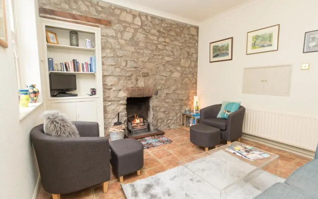 Marian Cottage