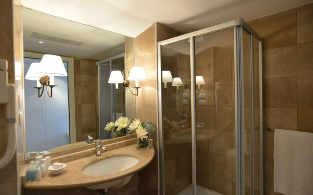 El Faro Hotel & Spa