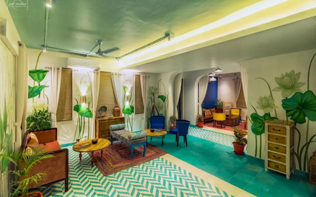 The Sierra - By The Lake