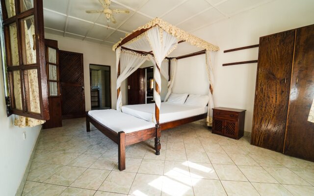GK Palm Resort Watamu