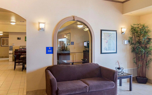 Comfort Inn I-20 Midland Stanton