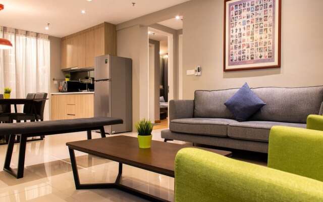 One BR Apartment Straits Quay Penang