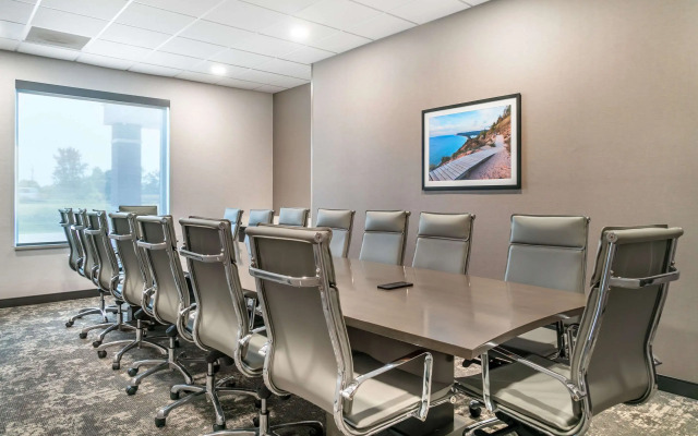 Comfort Inn & Suites Adrian