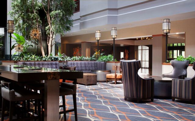 Embassy Suites by Hilton Dallas Near the Galleria