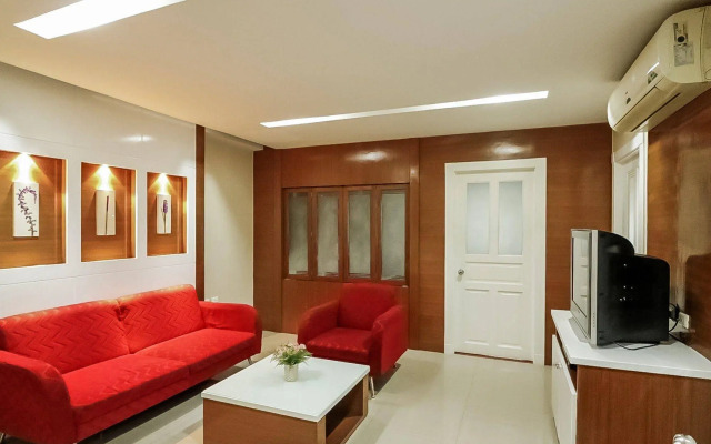 Unico Srinakarin Residence