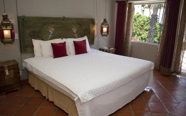 La Concha Beach Hotel & Club