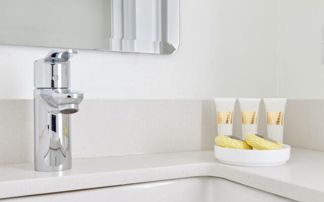 Sonder Baltimore Place