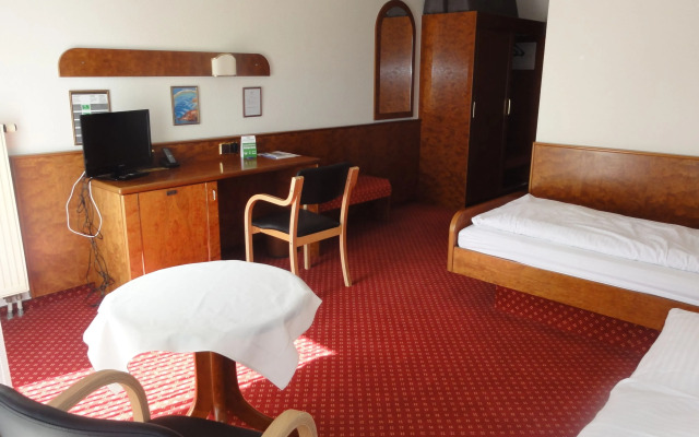 Hotel Post Viernheim UG