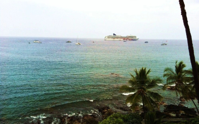 Kona Alii 504 by RedAwning