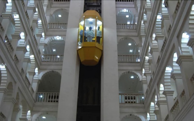 Iroomz Shanbhag Towers International