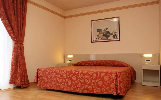 Hotel Excelsior