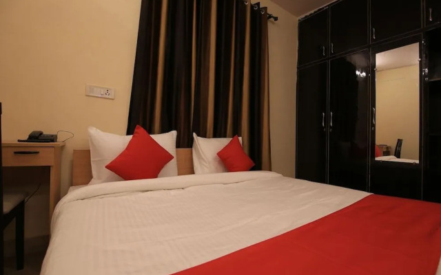 OYO Flagship 30350 New Residency Sector 17 Rohini