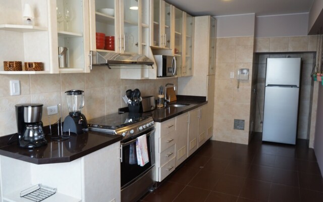 Miraflores Luxury Apartments - Bolognesi