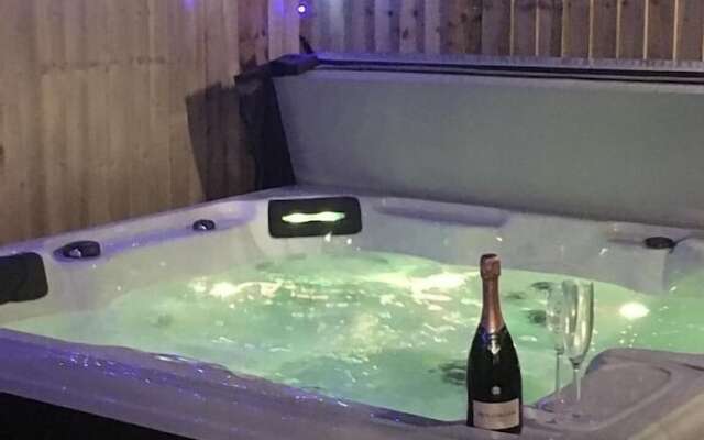 BedrockLodge Buisness Centre HolidayLets