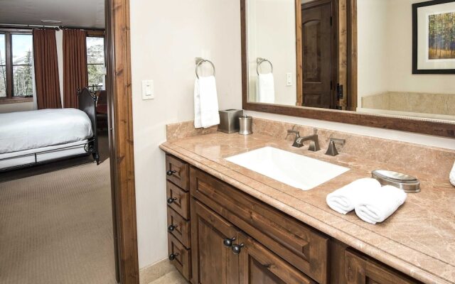 Ritz Carlton Vail #212 2 Bedroom Condo by RedAwning