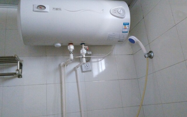 Duckweed Hostel