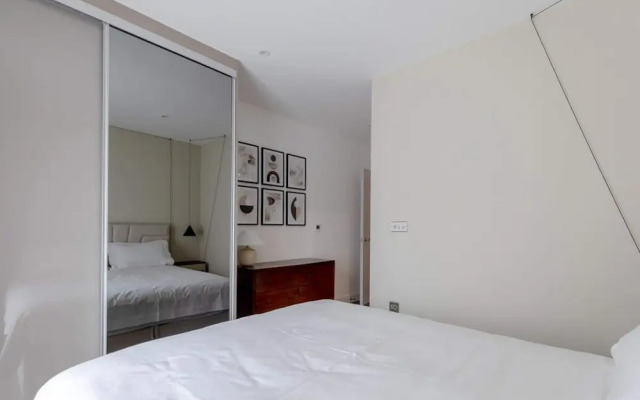 Elegant & Serene 2BD Flat W/roof Terrace Hoxton!