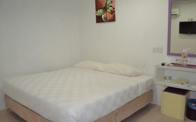 Lavender Hotel Teluk Intan