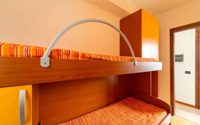 Willow Apartment with Lakeview