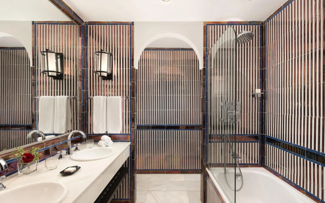 Отель Alfonso XIII, a Luxury Collection Hotel, Seville