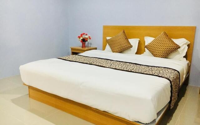 99 Hotel