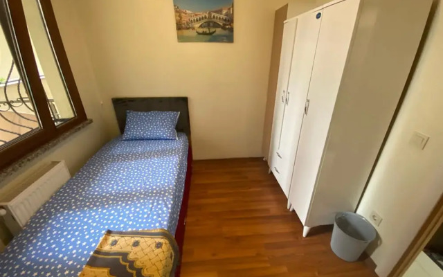 Home Front Marmara Sea 3-bed House in Istanbul