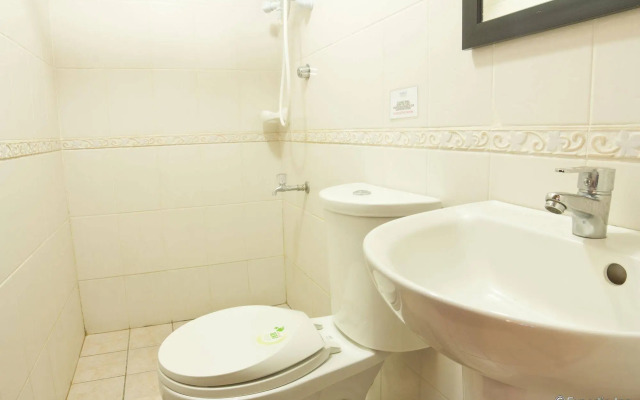 Isabelle Royale Paranaque