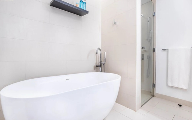 3B - CityWalk13B - 501