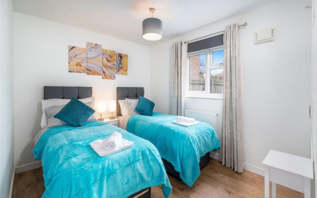 Charming Crawley Getaway 1br Near Gatwick Airport