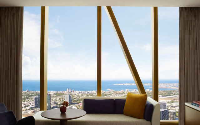 The Ritz-Carlton, Melbourne