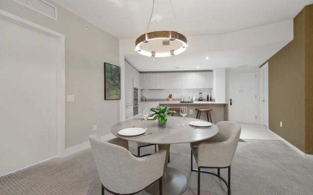 Luxury 2Br Condo At Hyde Beach