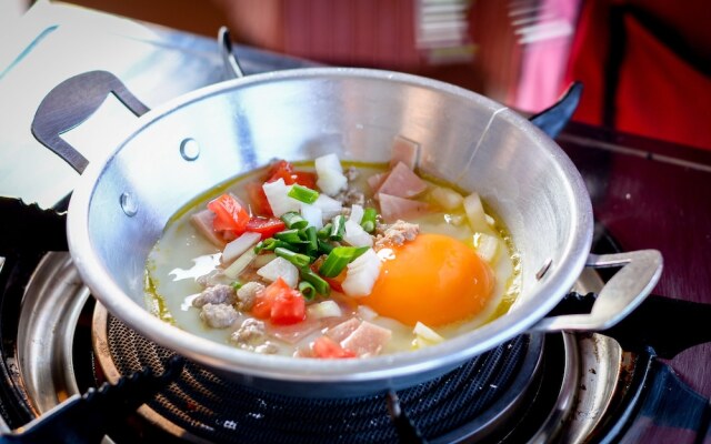 Phu Chom Mork Resort