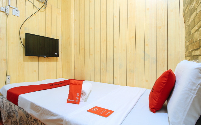 RedDoorz near OWWA Pasay