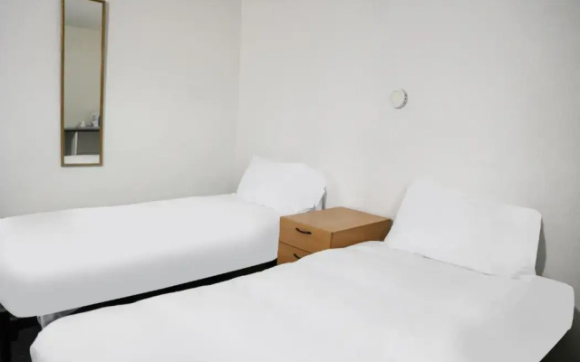 Hotel 346