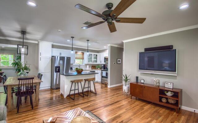 Momma's House on Landa DT 430