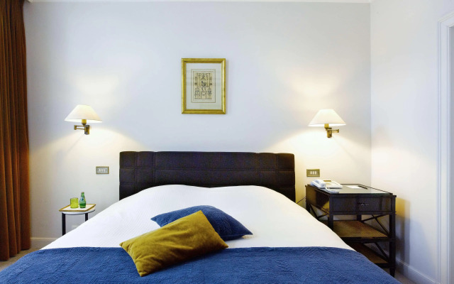 Hotel Damier