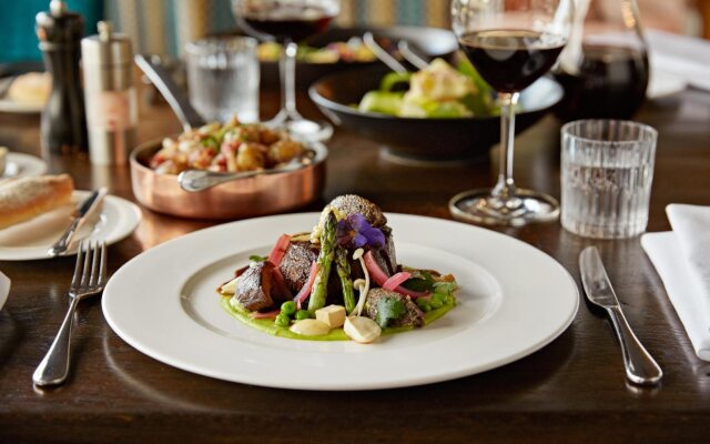 Museum Apartment Hotel, Independent Collection by EVT