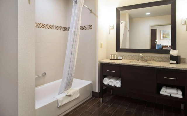 Embassy Suites by Hilton Fayetteville Fort Bragg
