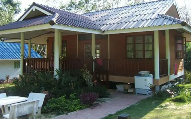 Koh Kood's Home