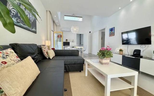 Vilamoura Club Villa 1 by Homing