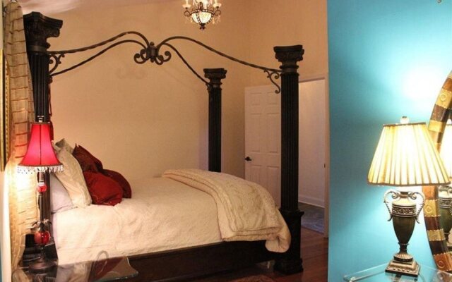 Pure NuPhoria Bed & Breakfast