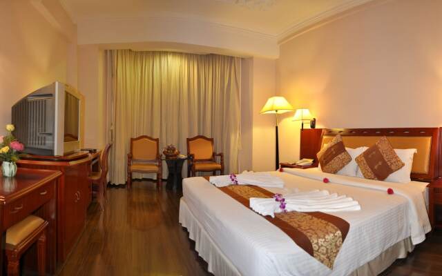 Phnom Penh Hotel