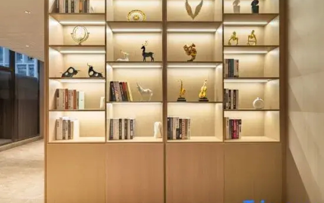 Meibo Light Luxury Hotel (Hefei Yuxi Road Second Municipal Hospital)