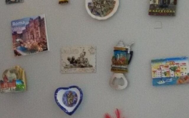 Chernyahovskogo Apartments 5v