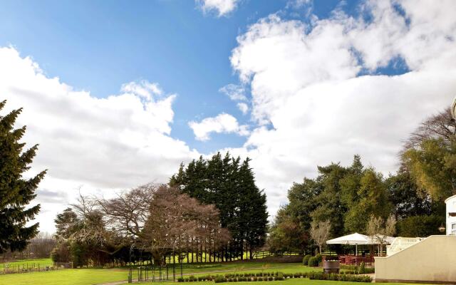Mercure Chester Abbots Well Hotel