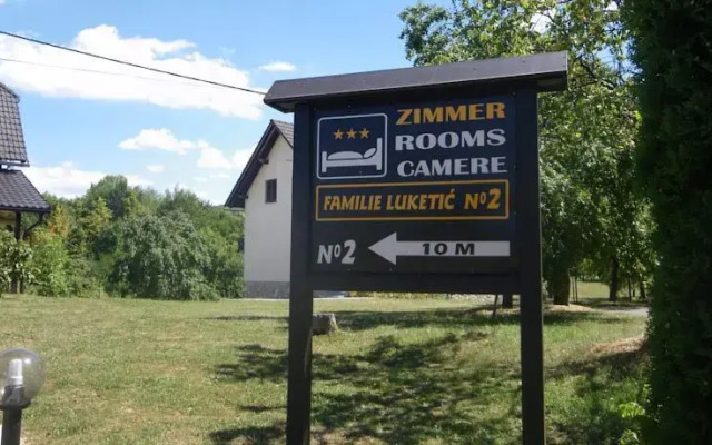 Rooms Family Luketić