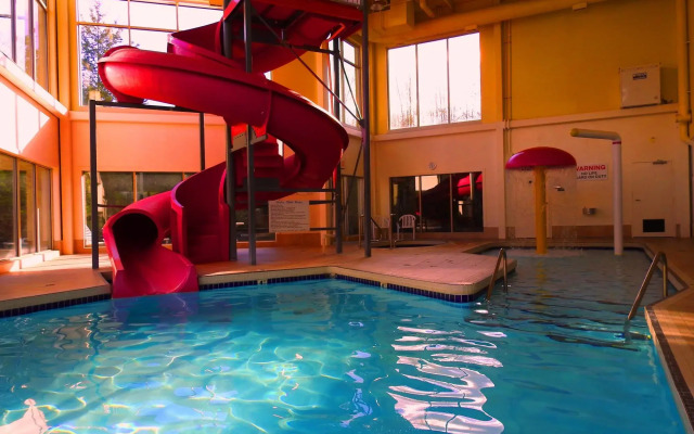 Comfort Inn & Suites