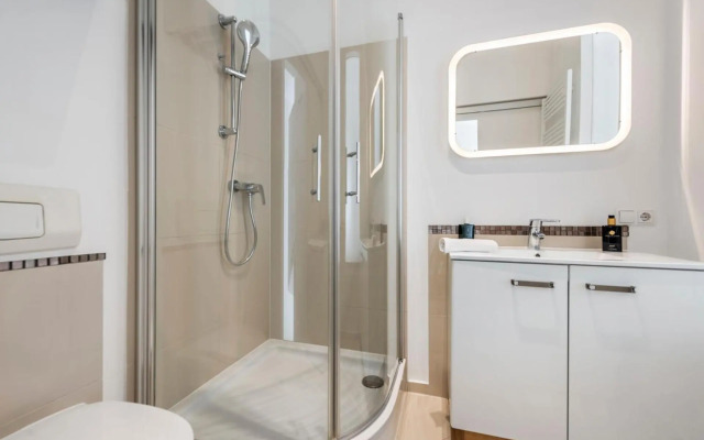 A&S Center Apartment Vienna